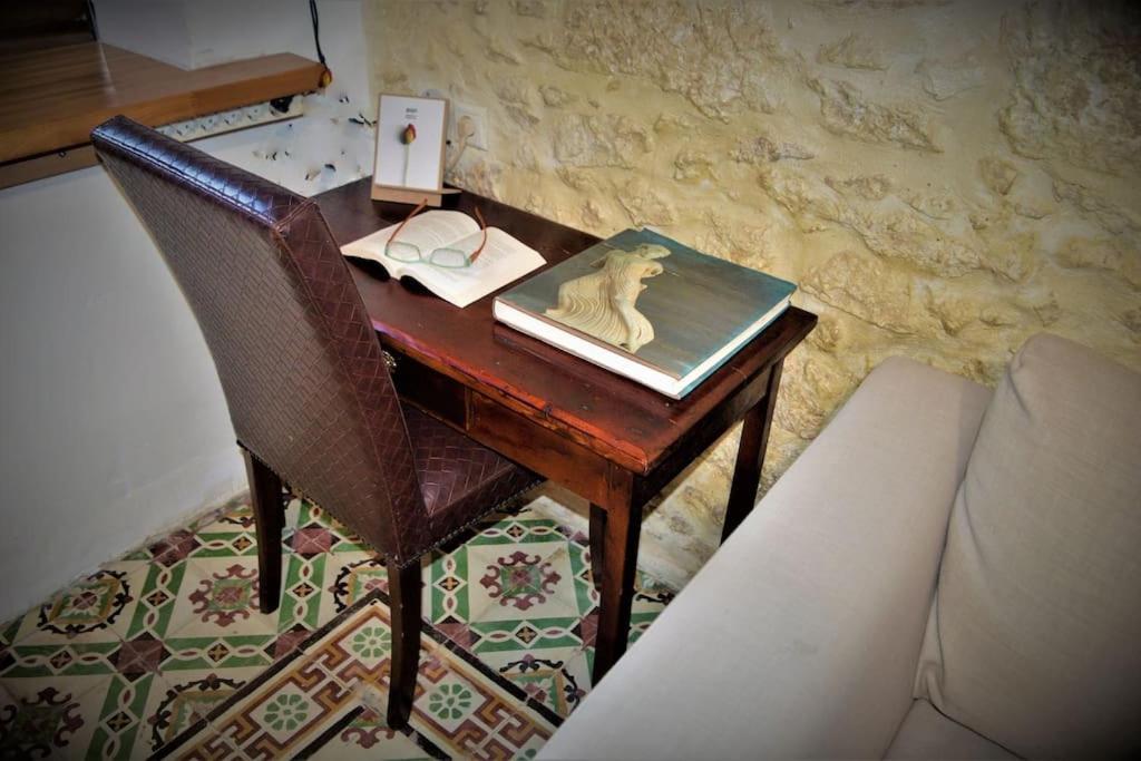 Malama'S Maisonette At The Historic Center Kandiye Dış mekan fotoğraf