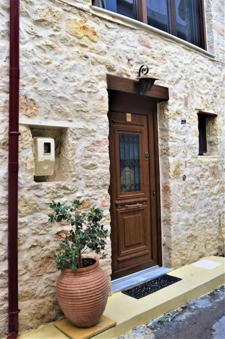 Malama'S Maisonette At The Historic Center Kandiye Dış mekan fotoğraf